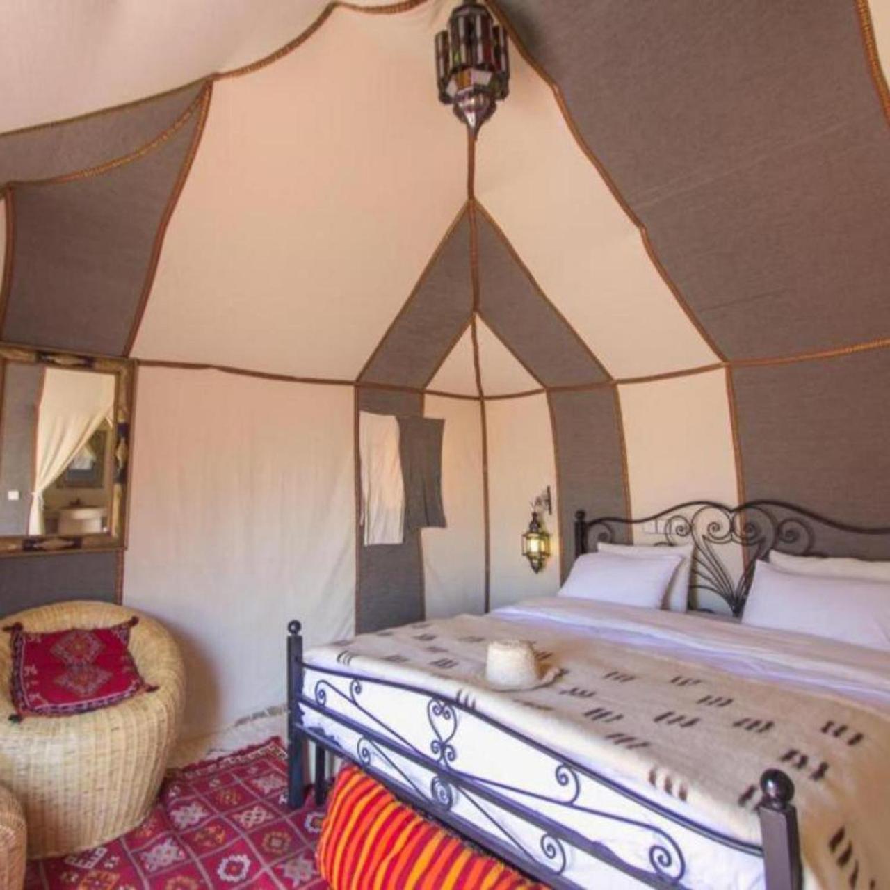 Merzouga Berbers Luxury Camp מראה חיצוני תמונה