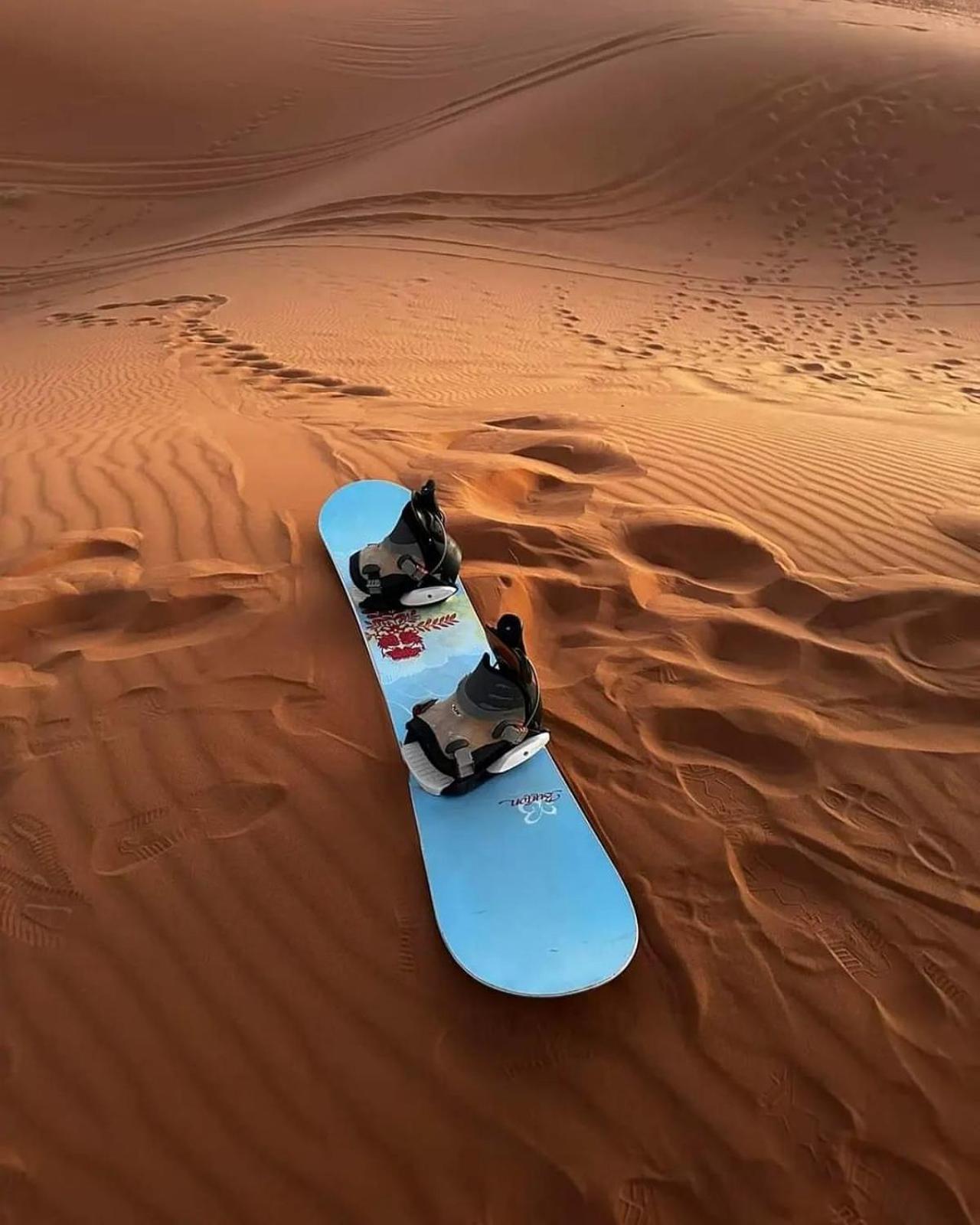 Merzouga Berbers Luxury Camp מראה חיצוני תמונה