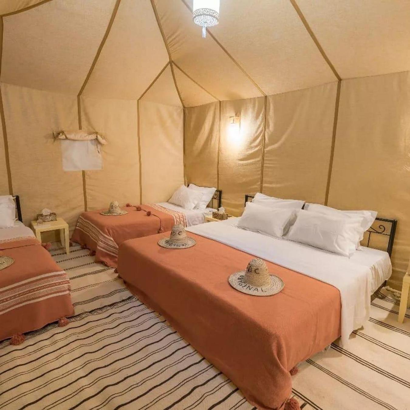 Merzouga Berbers Luxury Camp מראה חיצוני תמונה