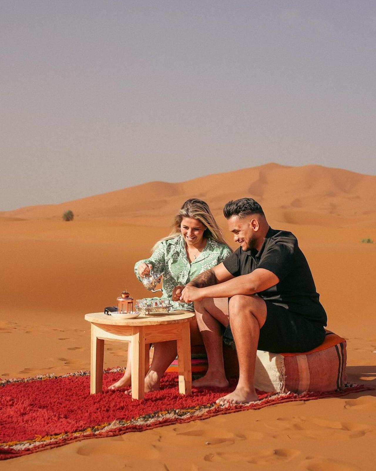 Merzouga Berbers Luxury Camp מראה חיצוני תמונה