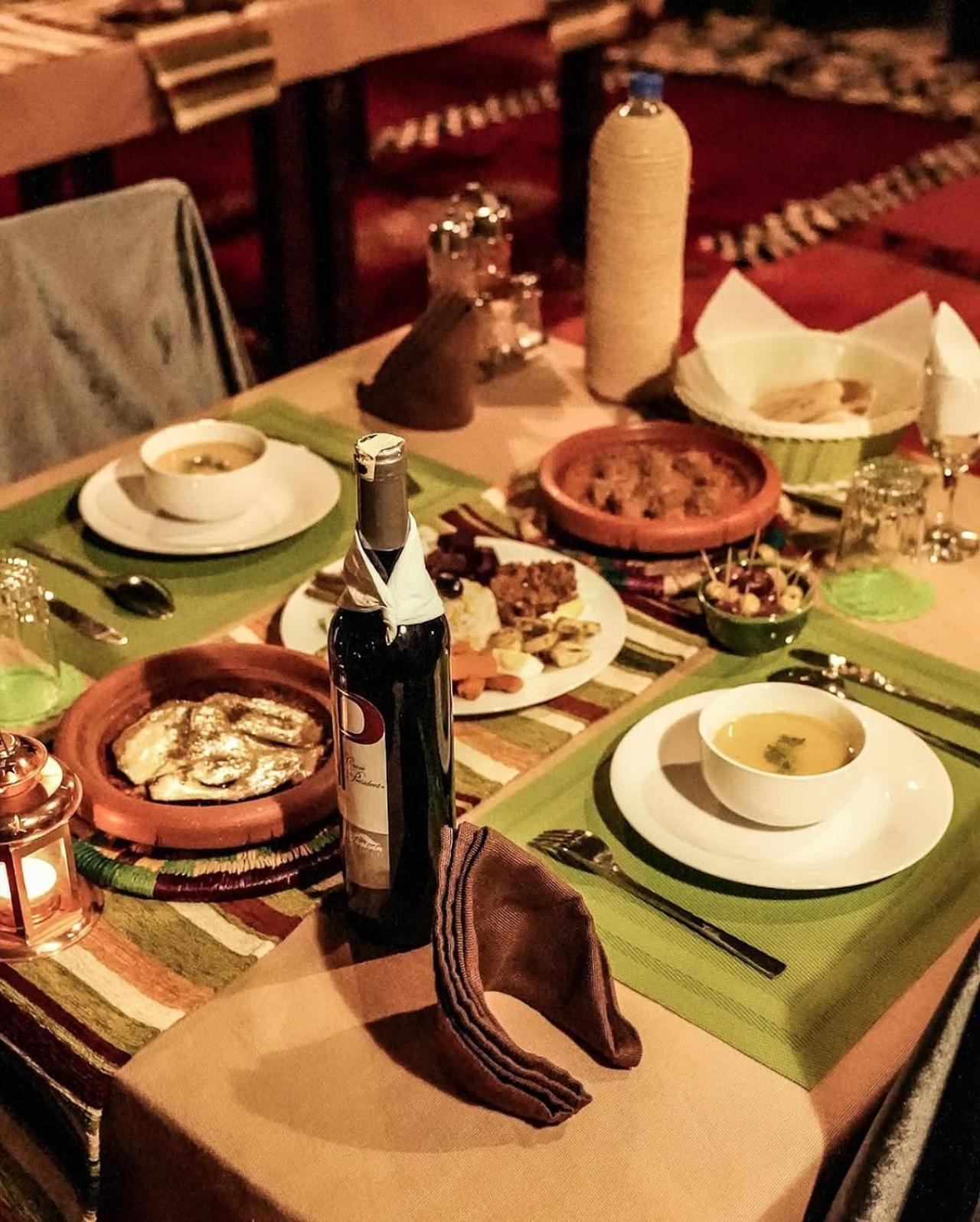 Merzouga Berbers Luxury Camp מראה חיצוני תמונה